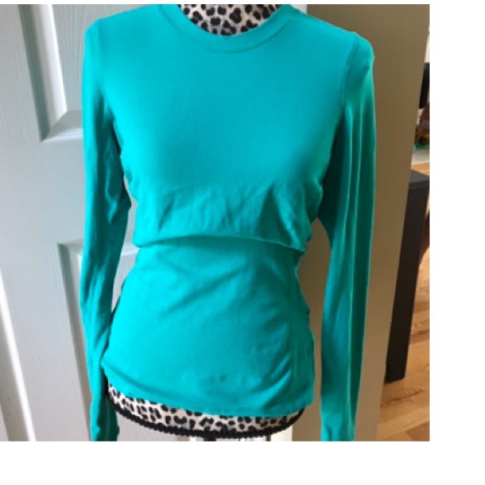 Teal top